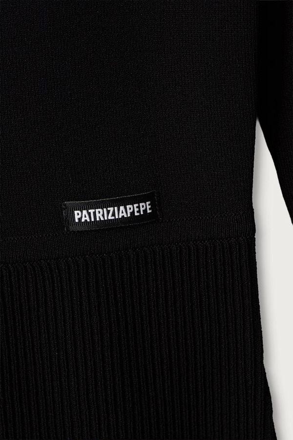 Трикотажная платье с вискозой Patrizia Pepe K9G3 цвет черный фото 2