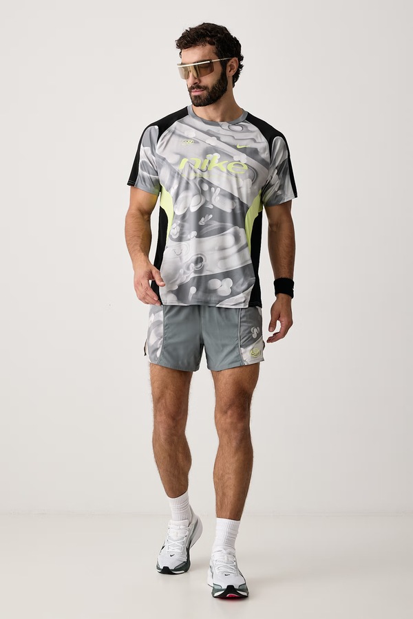 Спортивні шорти чоловічі Nike Dri-FIT колір сірий фото 2