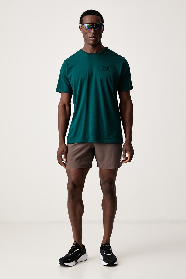 Спортивні шорти чоловічі Under Armour Vanish Woven колір коричневий фото 2