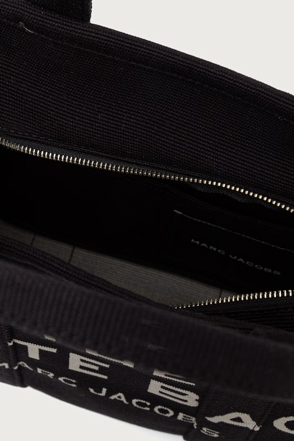 Сумка крос-боді жіноча MARC JACOBS THE MEDIUM TOTE колір чорний фото 4