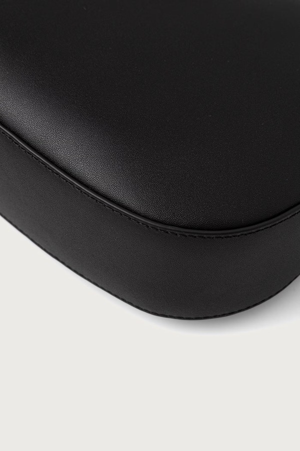 Сумочка hobo жіноча шкіряна Furla Margot S колір чорний фото 4