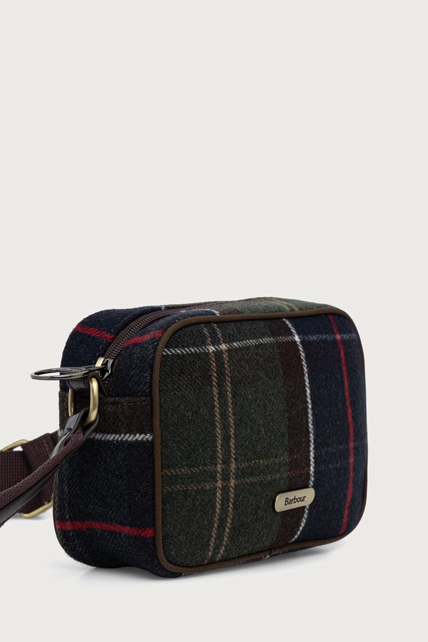 Бананка жіноча з додаванням вовни Barbour колір зелений