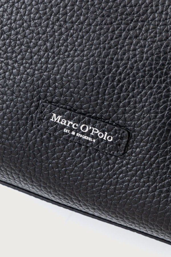 Сумка крос-боді жіноча шкіряна Marc O'Polo колір чорний фото 4