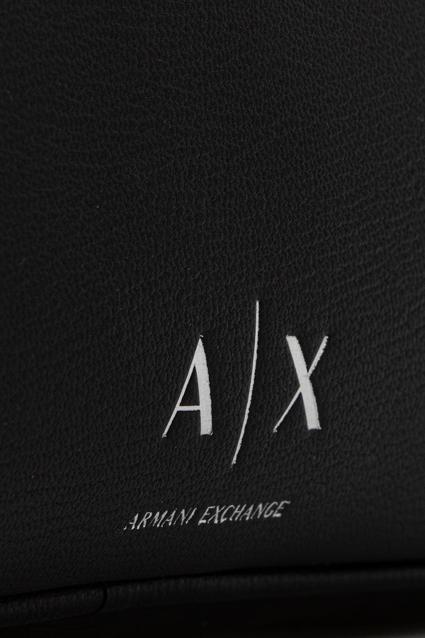 Сумка-тоут жіноча Armani Exchange колір чорний фото 4