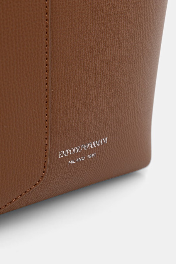 Сумка-шопер жіноча шкіряна Emporio Armani колір коричневий фото 4