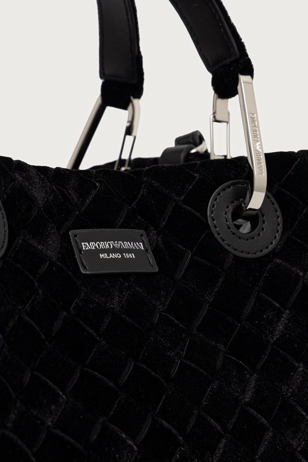 Сумка крос-боді жіноча Emporio Armani колір чорний фото 4