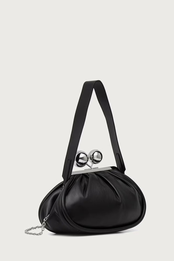 Сумочка жіноча шкіряна Weekend Max Mara MILVANEW колір чорний фото 2