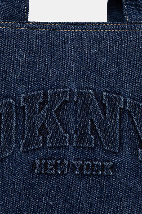 Сумка крос-боді жіноча DKNY колір темно-синій фото 4