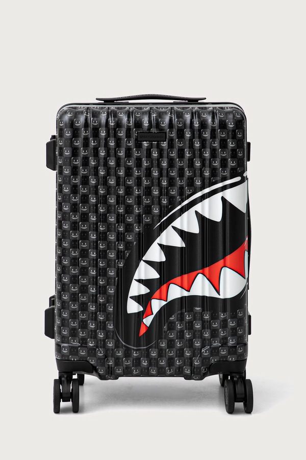 Жорстка валіза Sprayground SHARKS IN PARIS колір чорний