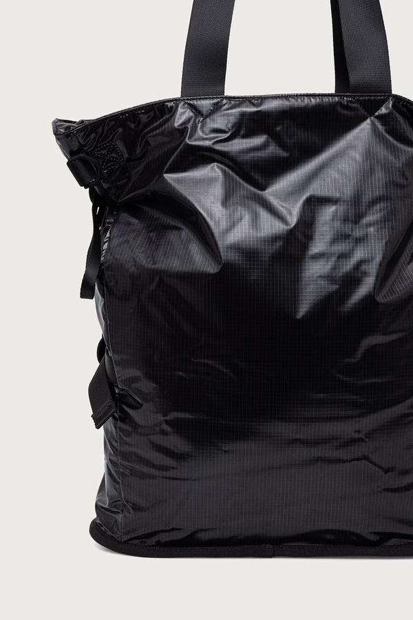Сумка Rains Sibu Shield Tote Bag W3 колір чорний фото 2
