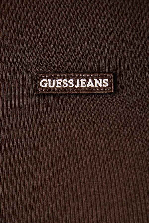 Футболка жіноча бавовняна з еластаном Guess Jeans колір коричневий фото 4
