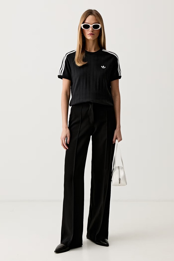 Футболка женская хлопковая adidas Originals цвет черный