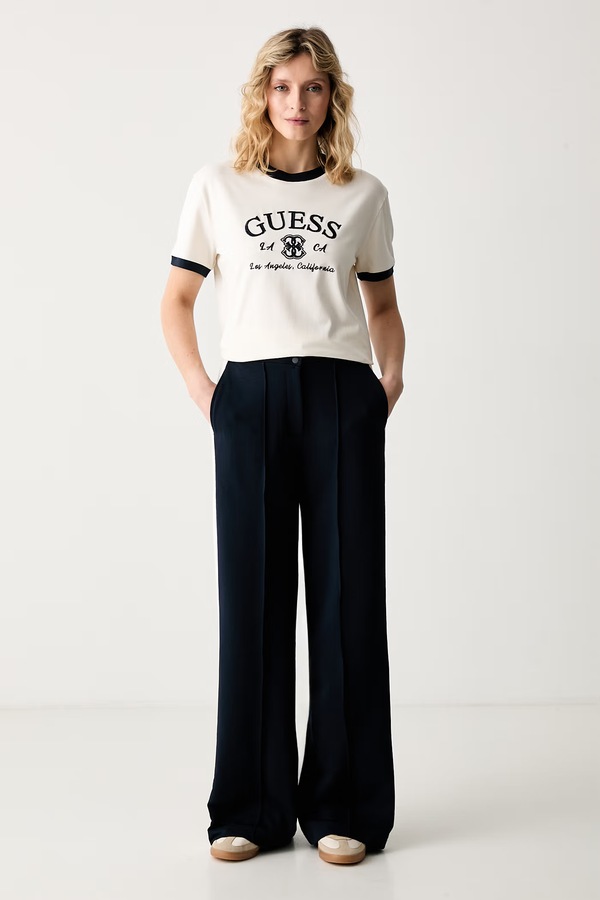 Футболка жіноча бавовняна з еластаном Guess HOSHI колір бежевий