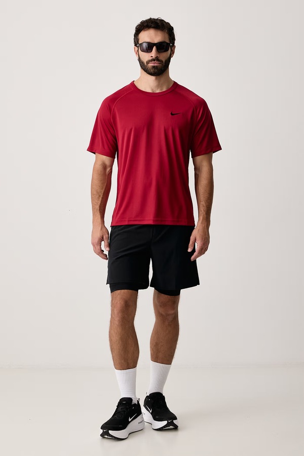 Футболка для тренувань чоловіча Nike Flex Dri-FIT колір червоний фото 2