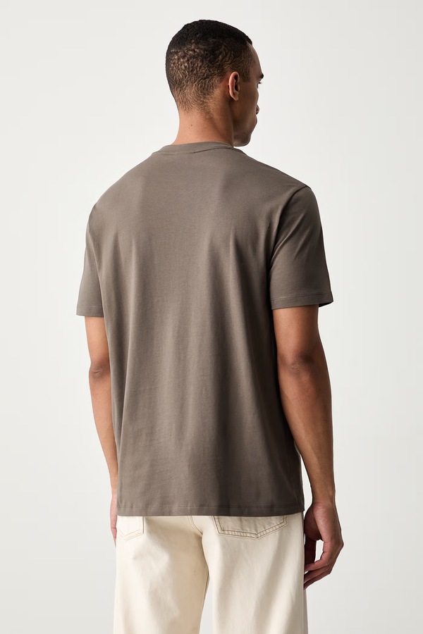 Футболка мужская хлопковая Armani Exchange цвет коричневый фото 2