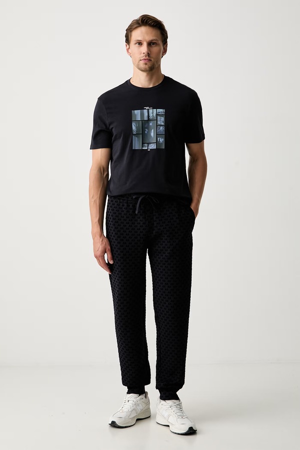 Футболка чоловіча бавовняна Armani Exchange колір темно-синій
