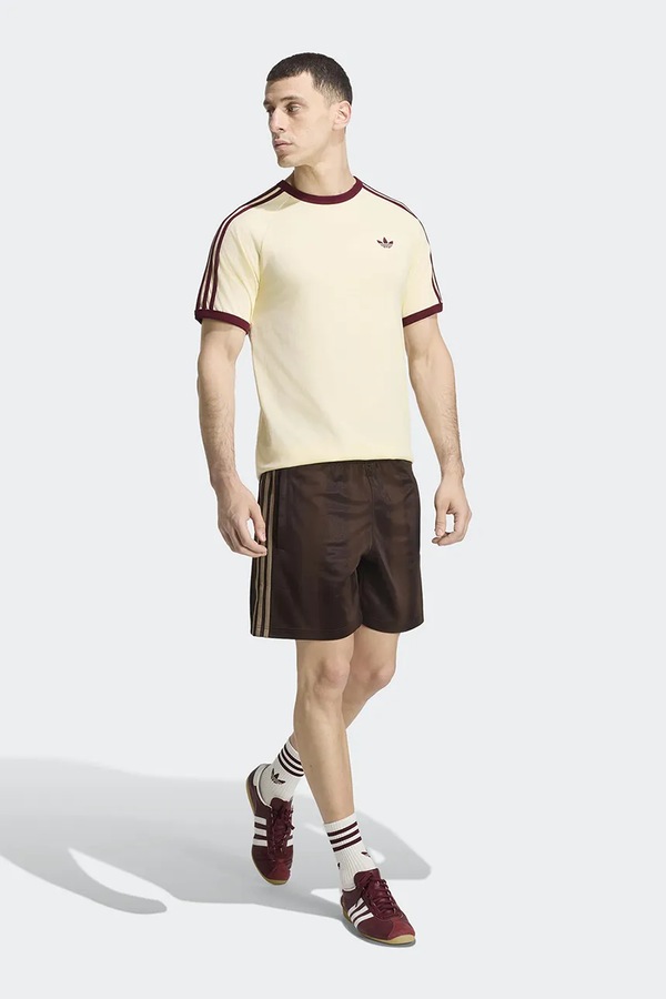Футболка чоловіча adidas Originals колір бежевий фото 3