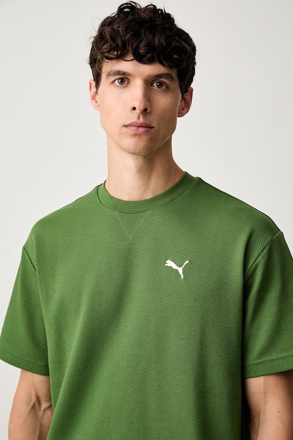 Футболка чоловіча з бавовною Puma Essentials Elevated колір зелений фото 4