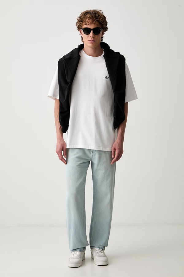 Футболка мужская хлопковая adidas Originals Trefoil Essentials цвет бежевый