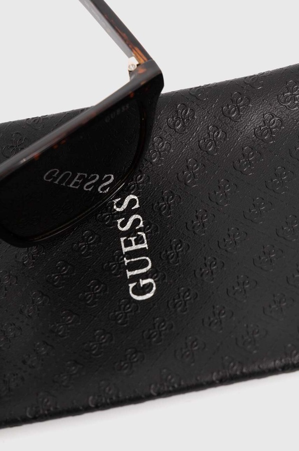 Сонцезахисні окуляри Guess колір чорний фото 3