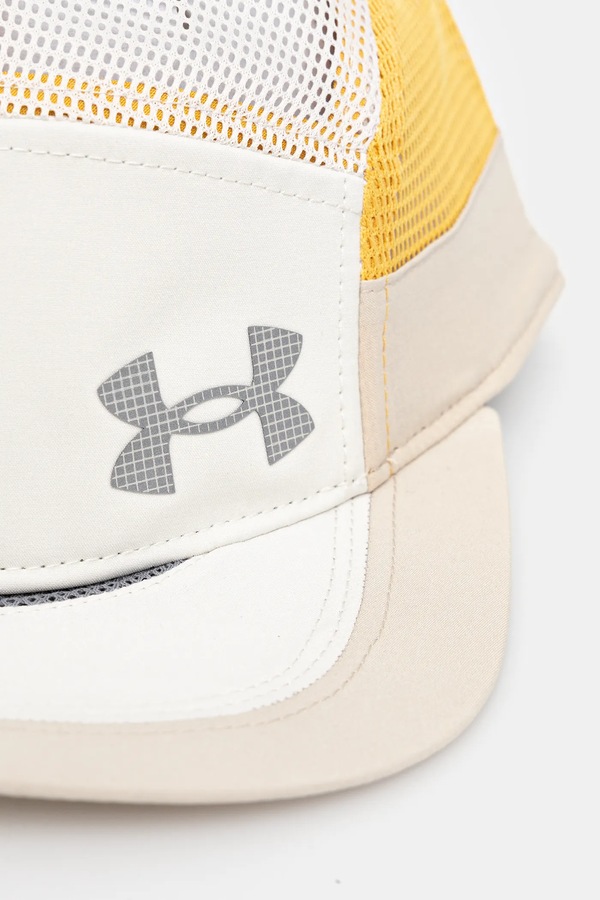 Кепка Under Armour колір бежевий фото 3