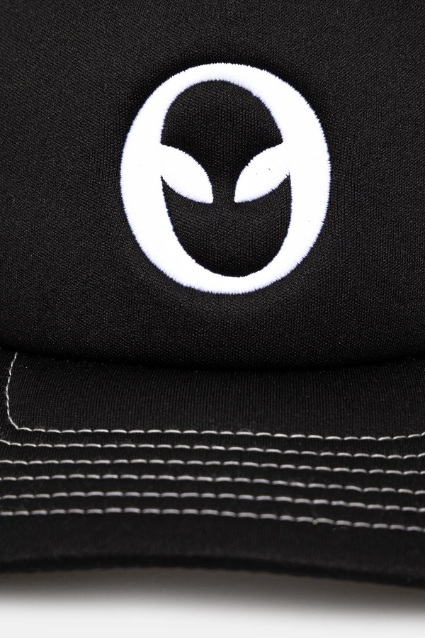 Кепка No Problemo Alien-O Trucker Cap цвет черный
