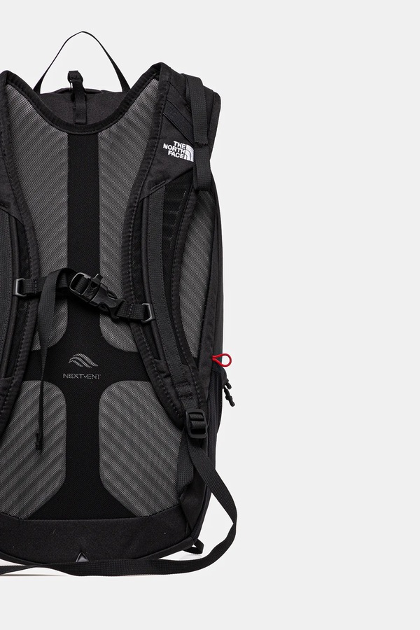 Рюкзак The North Face Basin 18L колір чорний фото 3