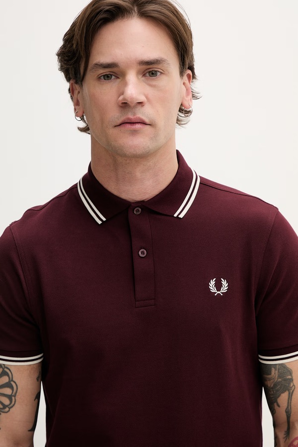 Бавовняне поло Fred Perry колір бордовий фото 4