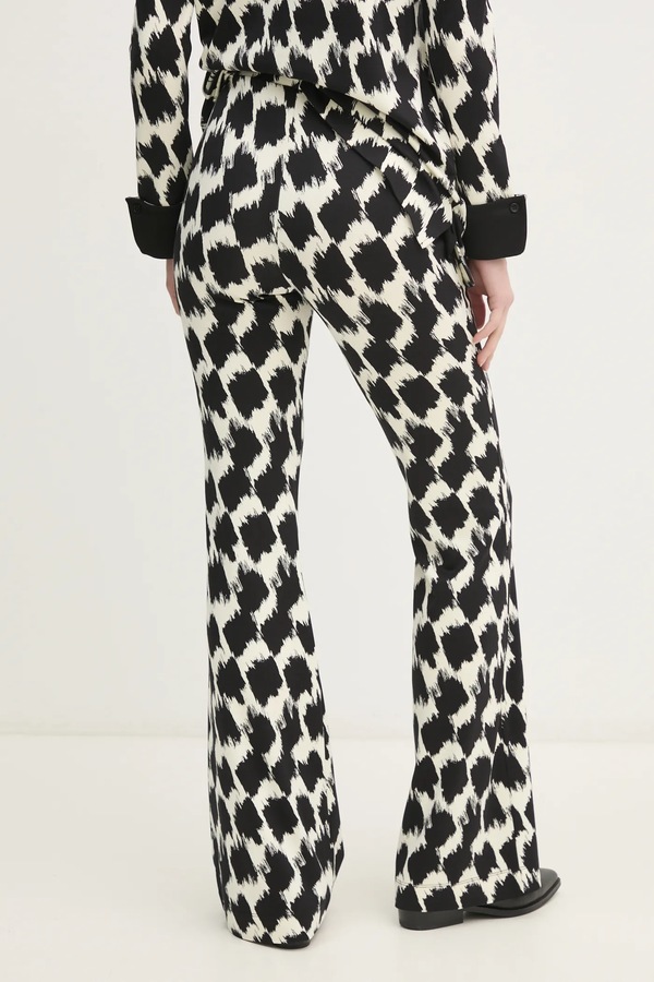 Брюки DIANE VON FURSTENBERG цвет черный фото 2