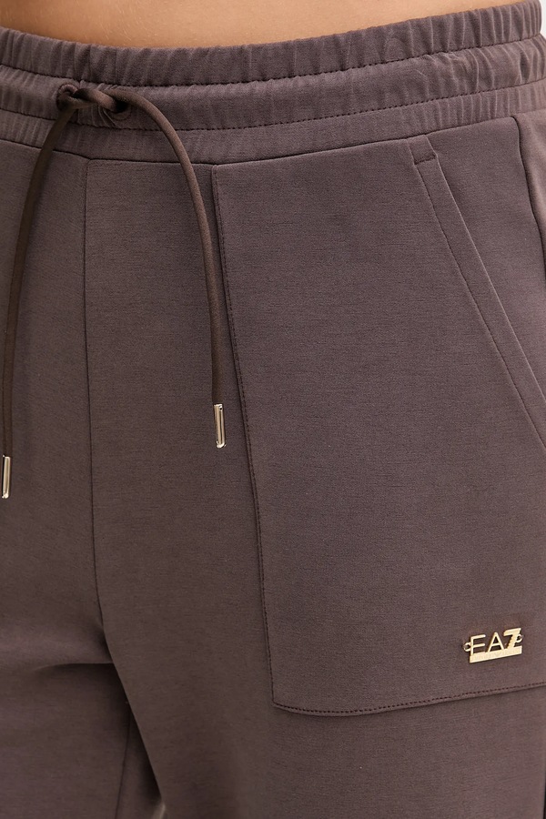 Спортивні штани жіночі з модалем EA7 Emporio Armani колір коричневий фото 4