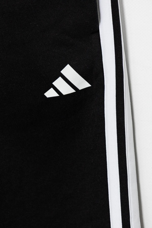 Дитячі спортивні штани adidas колір чорний фото 3