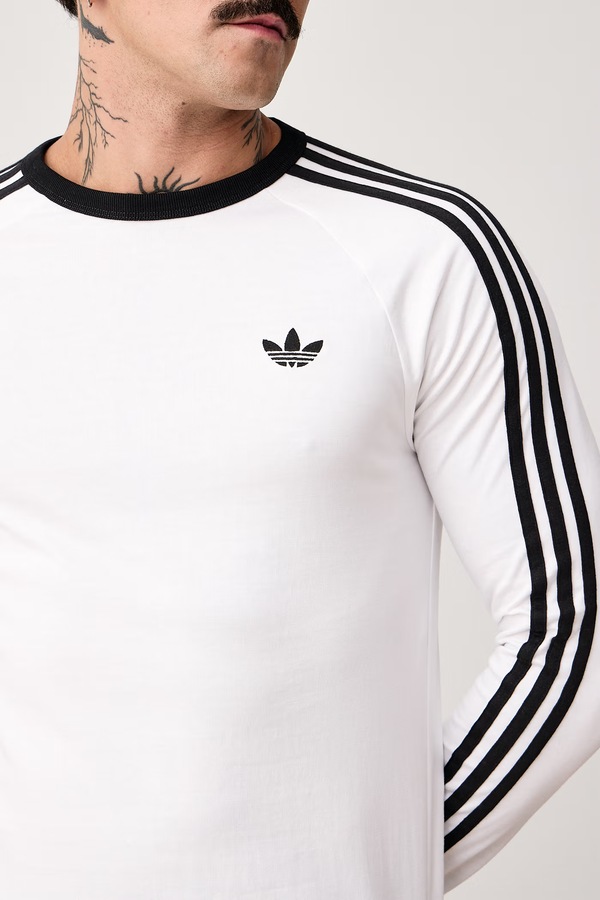 Лонгслів чоловічий бавовняний adidas Originals колір білий фото 4
