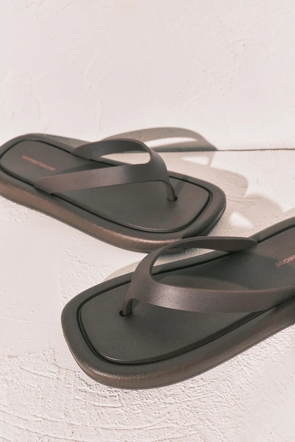 Шльопанці жіночі women'secret SI FLIP FLOP CHOCOLAT колір коричневий фото 3