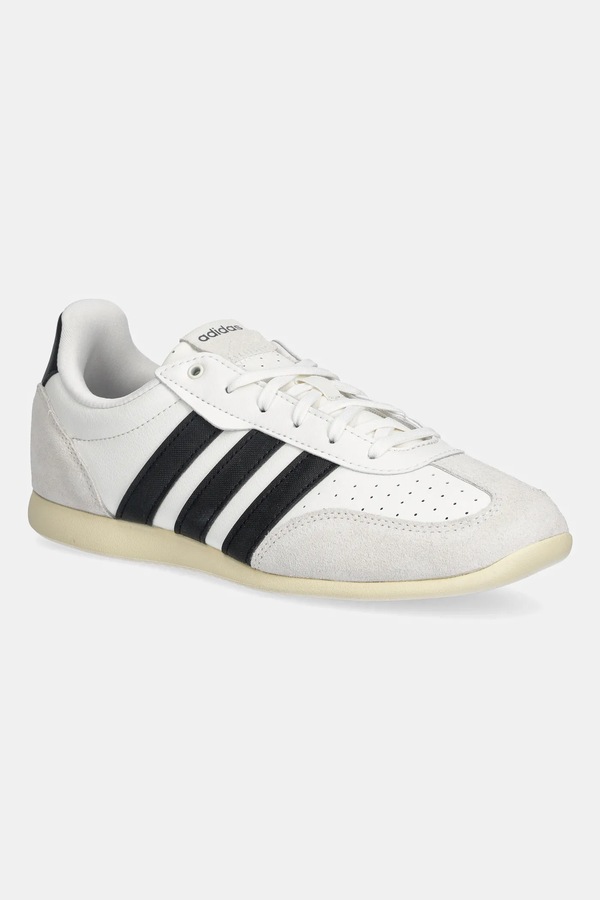 Кросівки adidas Barreda колір білий