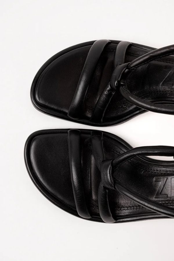 Шкіряні сандалі Souliers Martinez ALICANTE колір чорний фото 4