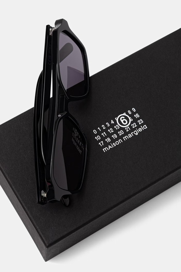 Сонцезахисні окуляри MM6 Maison Margiela LUNETTES 7 NOIR колір чорний фото 2
