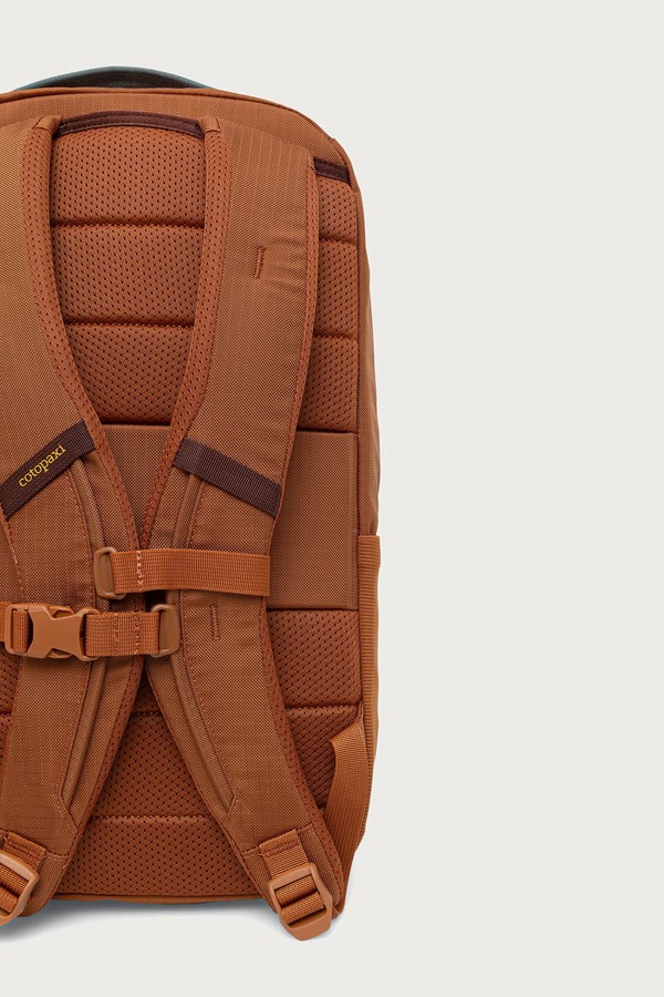 Рюкзак Cotopaxi Allpa 18L колір коричневий фото 3