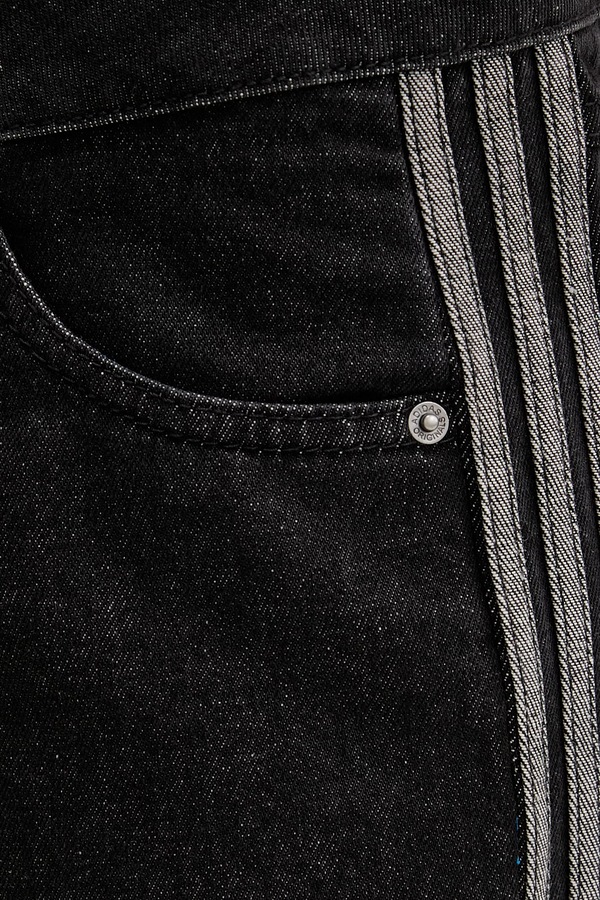 Джинси wide leg жіночі adidas Originals Firebird колір чорний фото 4