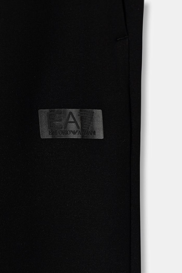 Дитячі спортивні штани EA7 Emporio Armani колір чорний фото 2