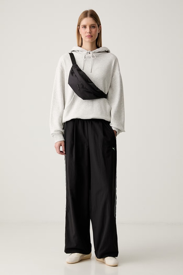 Спортивные брюки женские Puma Piping Relaxed Woven цвет черный