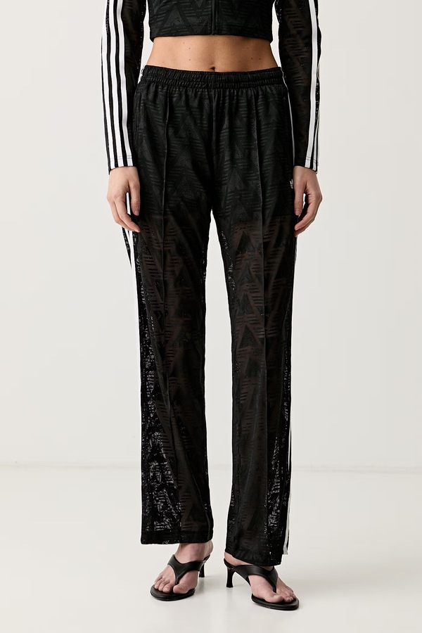 Спортивні штани жіночі adidas Originals Firebird колір чорний