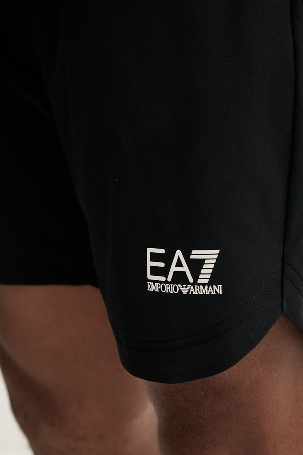 Шорти для тренувань EA7 Emporio Armani колір чорний фото 4