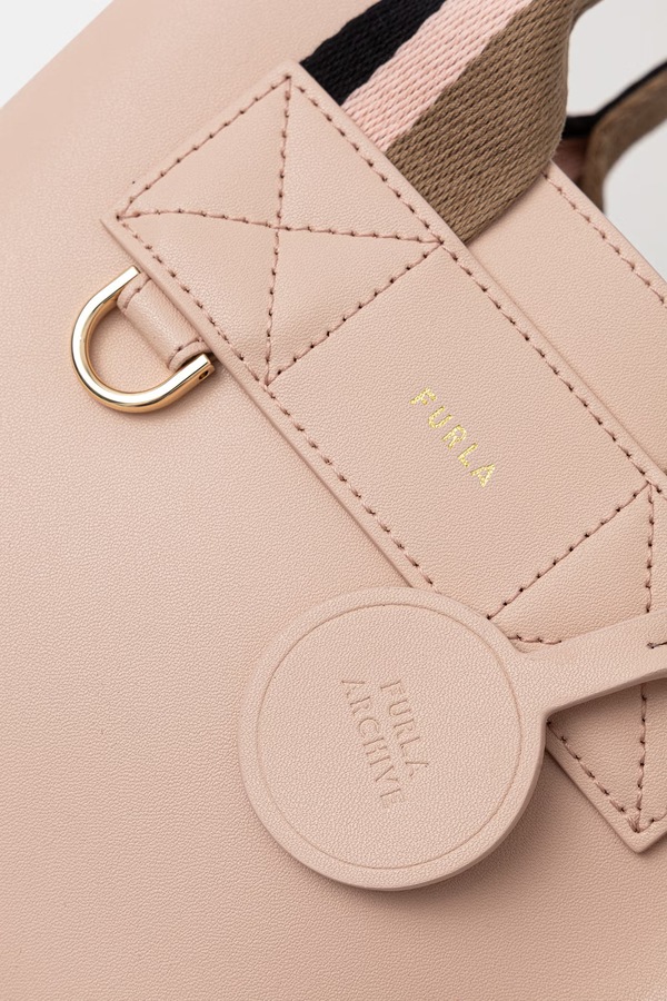 Сумка крос-боді жіноча шкіряна Furla Divide It Mini Tote колір рожевий фото 4