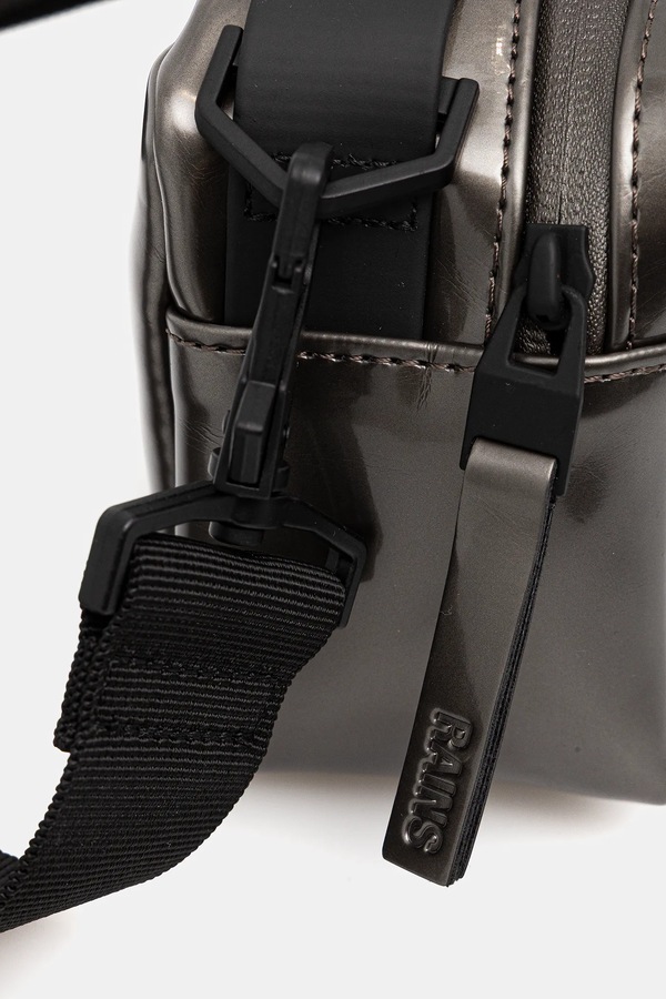 Сумка Rains 14120 Box Bag Micro W3 колір срібний фото 4