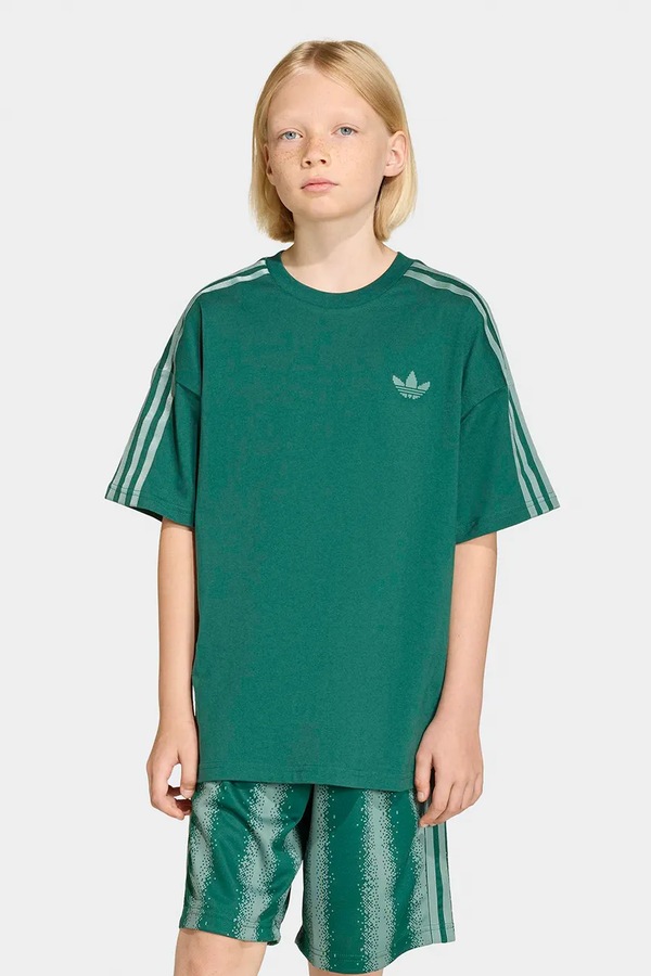 Дитяча бавовняна футболка adidas Originals колір зелений фото 2