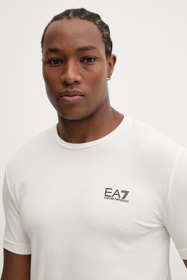 Футболка EA7 Emporio Armani колір бежевий фото 2