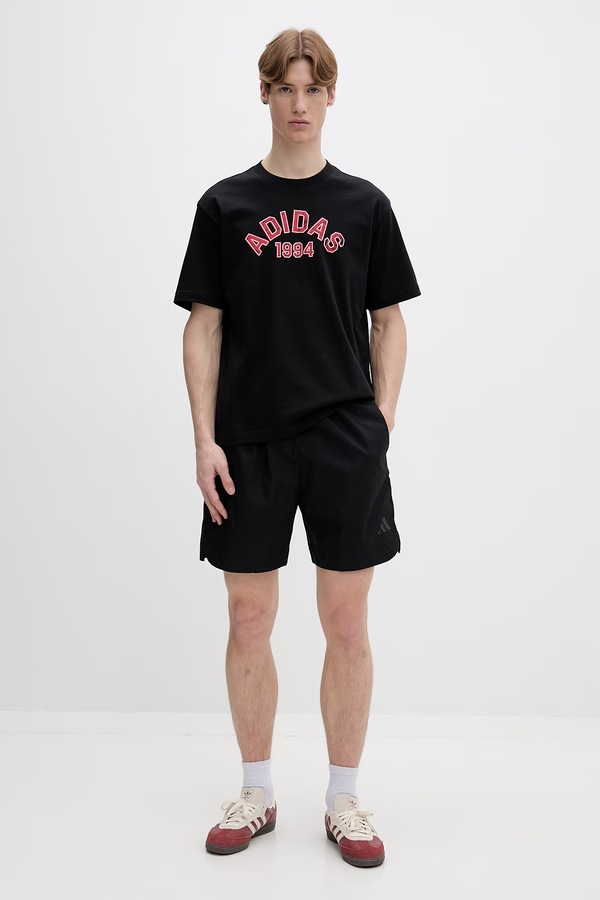 Хлопковая футболка adidas Originals цвет черный