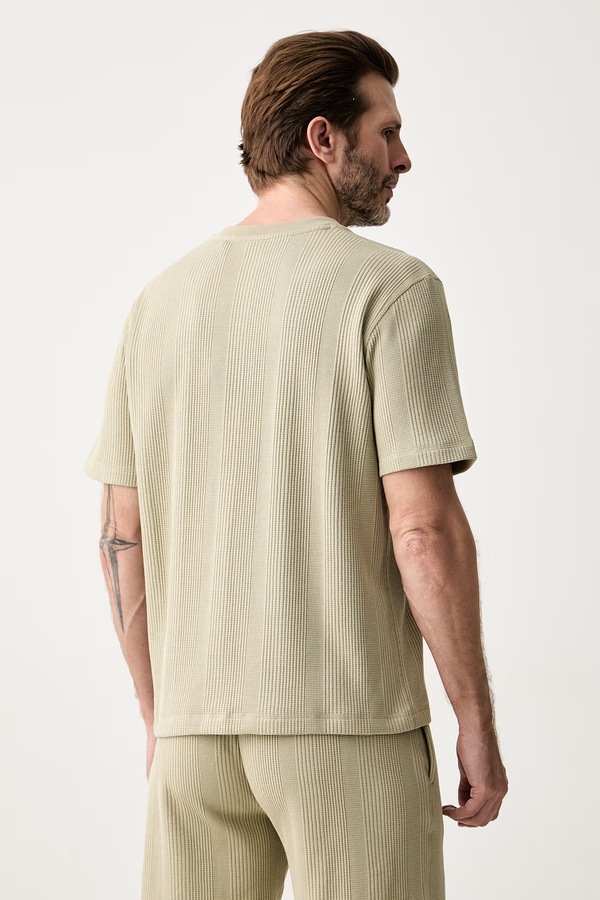 Футболка чоловіча BOSS Shirt колір зелений фото 2