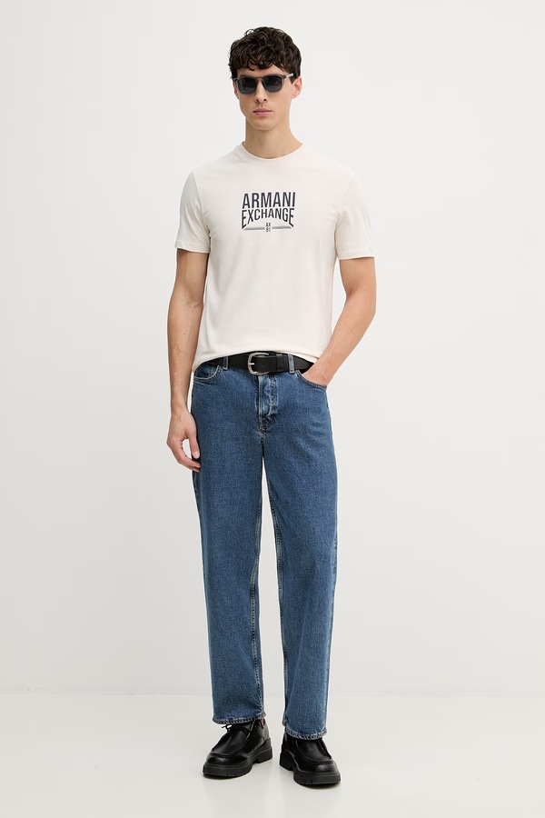 Футболка чоловіча бавовняна Armani Exchange колір бежевий фото 2
