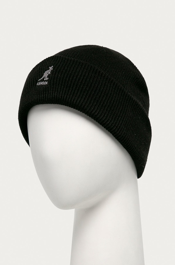 - Шапка Kangol